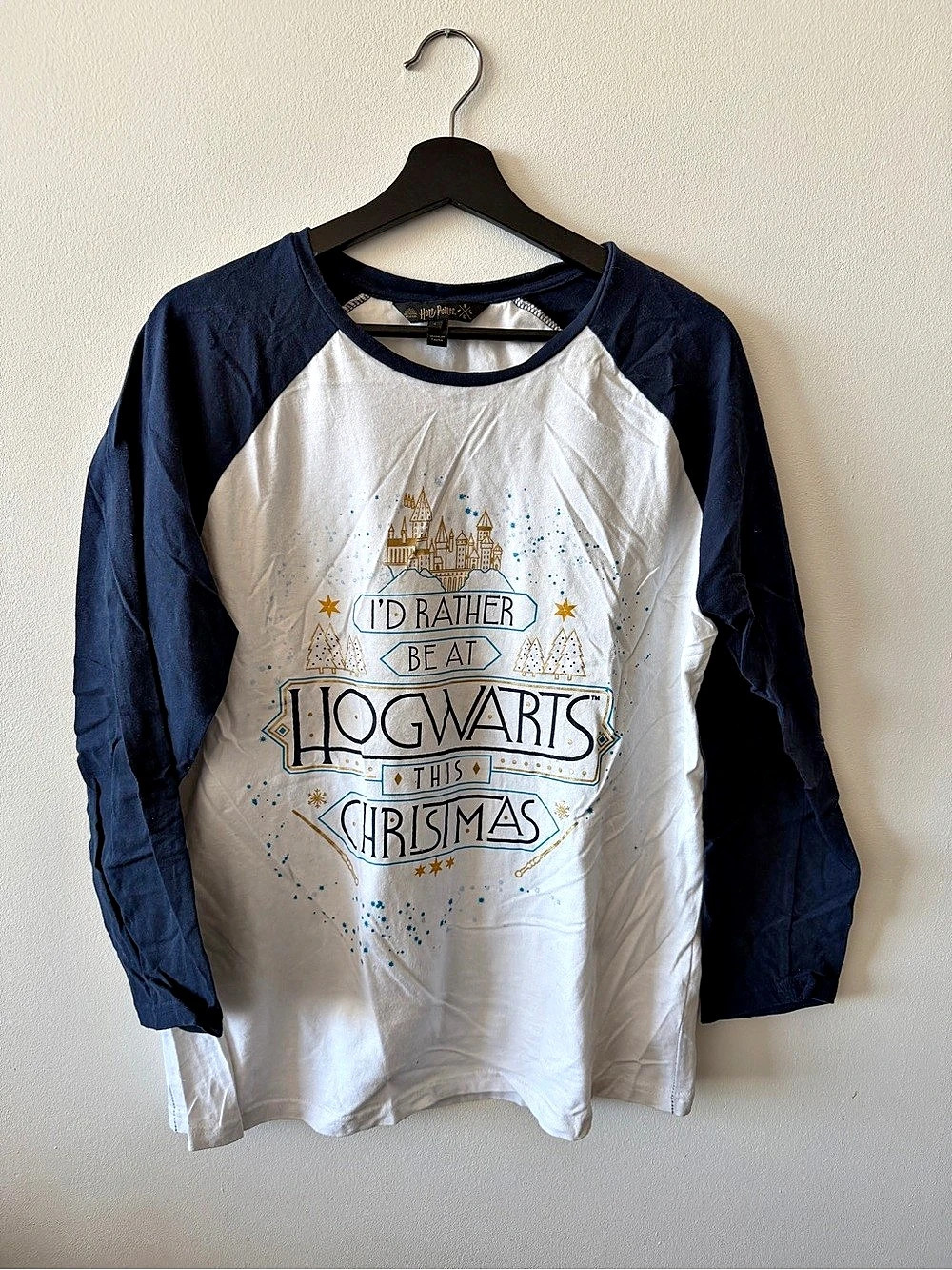 Harry Potter “I’d Rather Be at Hogwarts This Christmas” Raglan Shirt – Size L